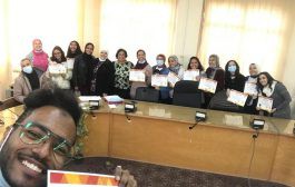 قامت الأستاذة الدكتورة/ مها حسنى- قائم بأعمال عميد كلية الآداب- بتكريم عدد من الزميلات الفضليات وأبنائنا الطلاب لإسهاماتهم فى تطوير العملية التعليمية بالكلية