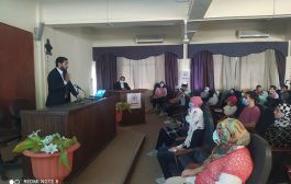 نظم اتحاد الطلاب بالتعاون مع أسرة لون حلمك ندوة بعنوان ” سيكورونا ” لكلية الاداب  تحت رعاية ا.د. مها حسني- عميد الكلية- وإشراف الاستاذ/ هلال الرفاعي – مدير عام الكلية – وتنفيذ الاستاذ/ احمد الجراحى- مدير رعاية الشباب بالكلية- والتى حاضرها الدكتور/على سالم عضو هئية التدريس بقسم علم النفس بالكلية-، حيث تناولت الندوة الآثار النفسية والاجتماعية لفيروس كورونا وكيفية التعامل النفسي معها